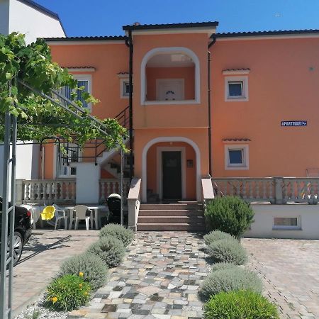 Apartmani Bulajic Krk Town Zewnętrze zdjęcie