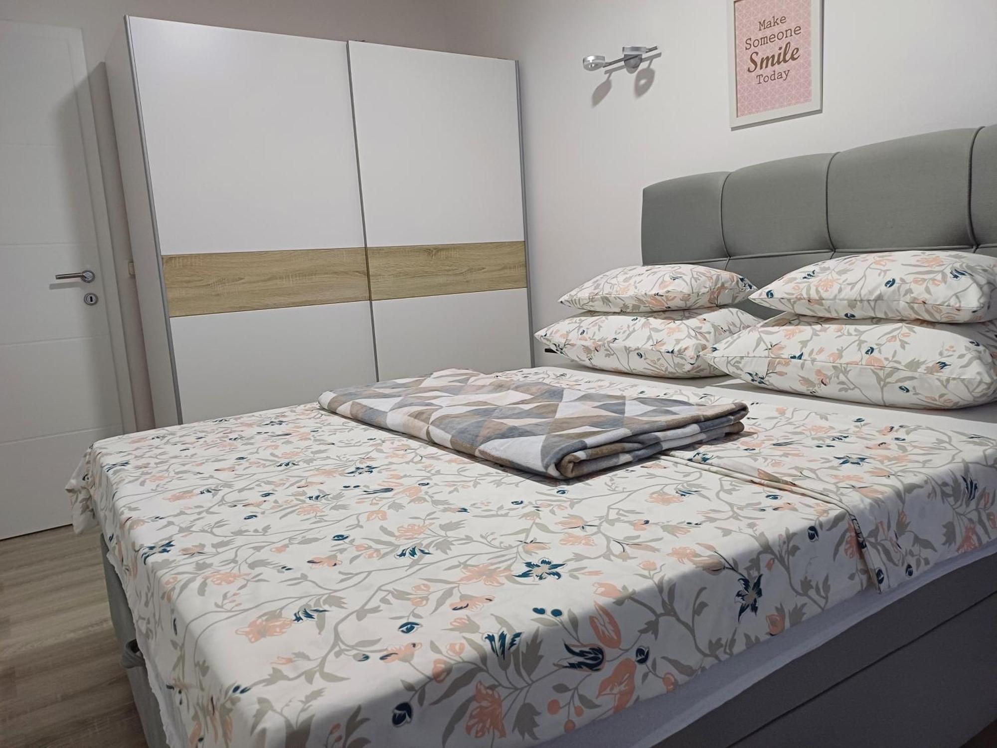 Apartmani Bulajic Krk Town Zewnętrze zdjęcie