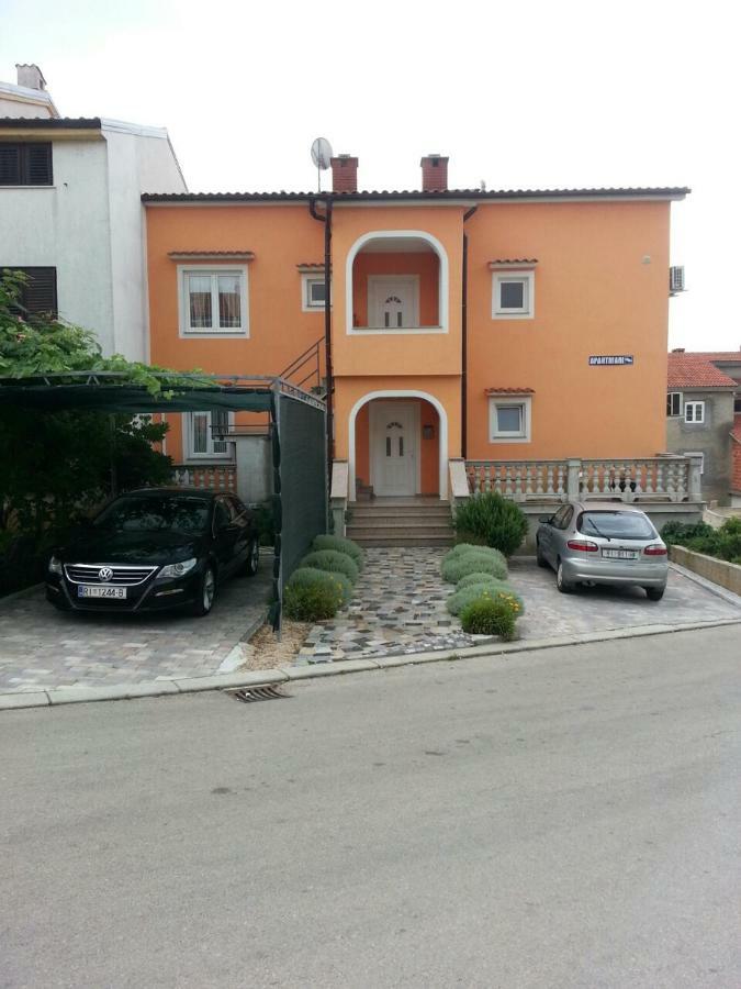 Apartmani Bulajic Krk Town Zewnętrze zdjęcie